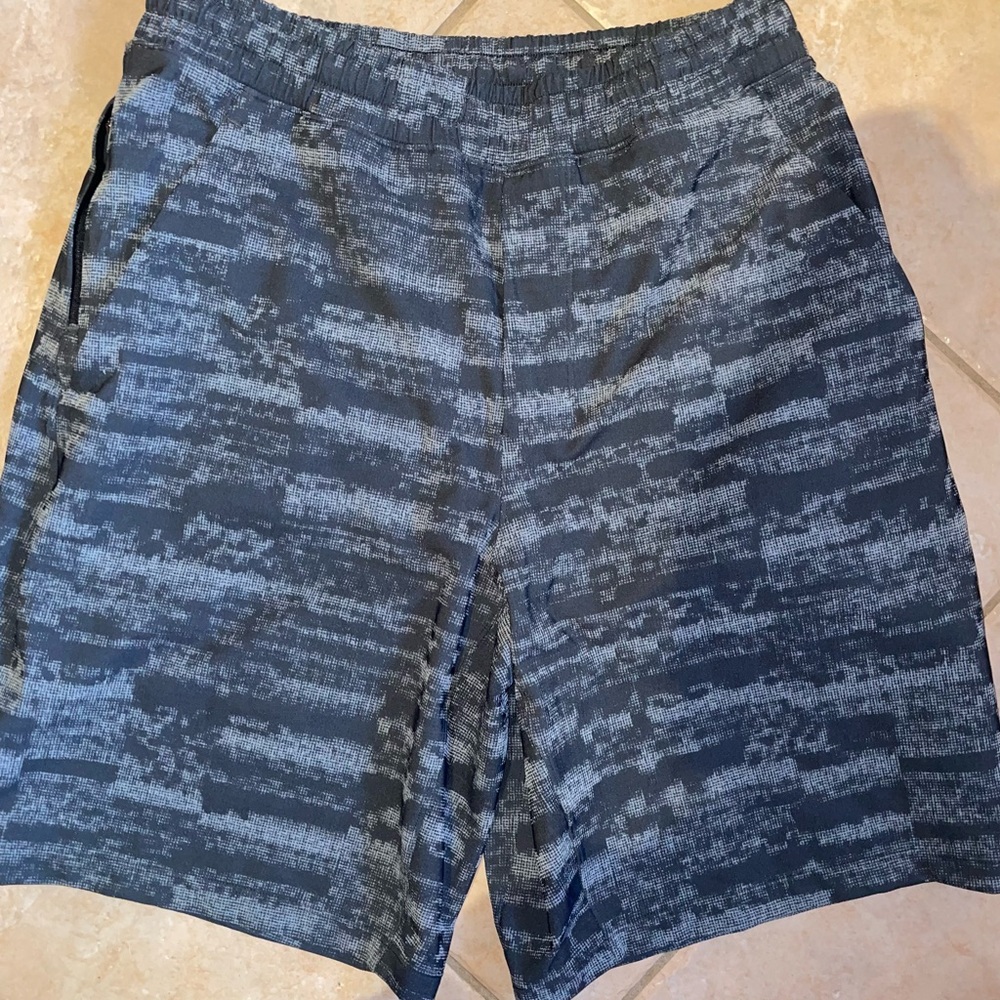 Lululemon Men's Pace Breaker Shorts Black Medium M - Picture 3 of 15